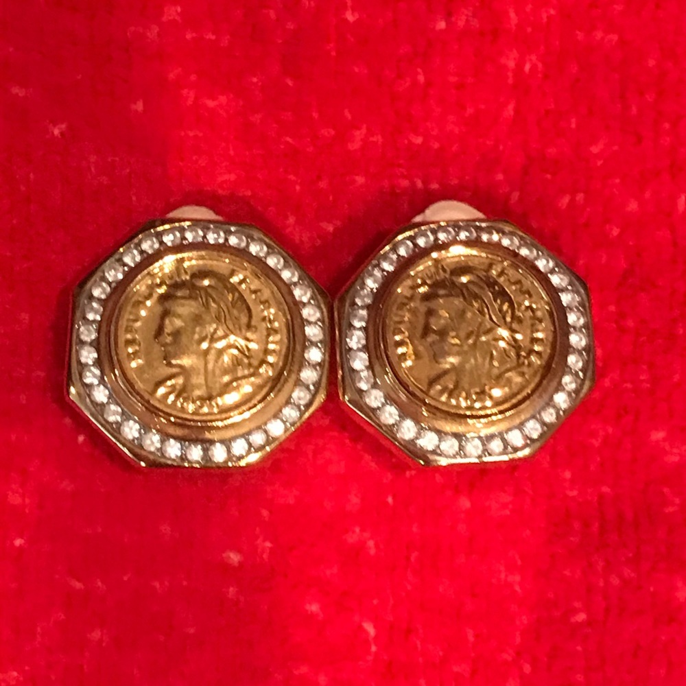 CLIP ON EARRINGS! Gold like coin & rhinestones